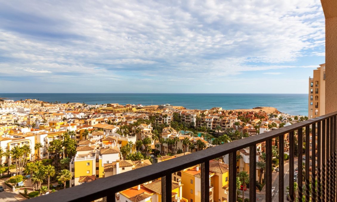 Revente - Appartement -
Torrevieja - Playa de los Locos