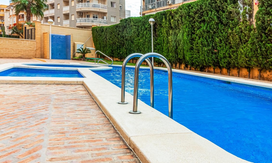Revente - Appartement -
Torrevieja - Playa de los Locos