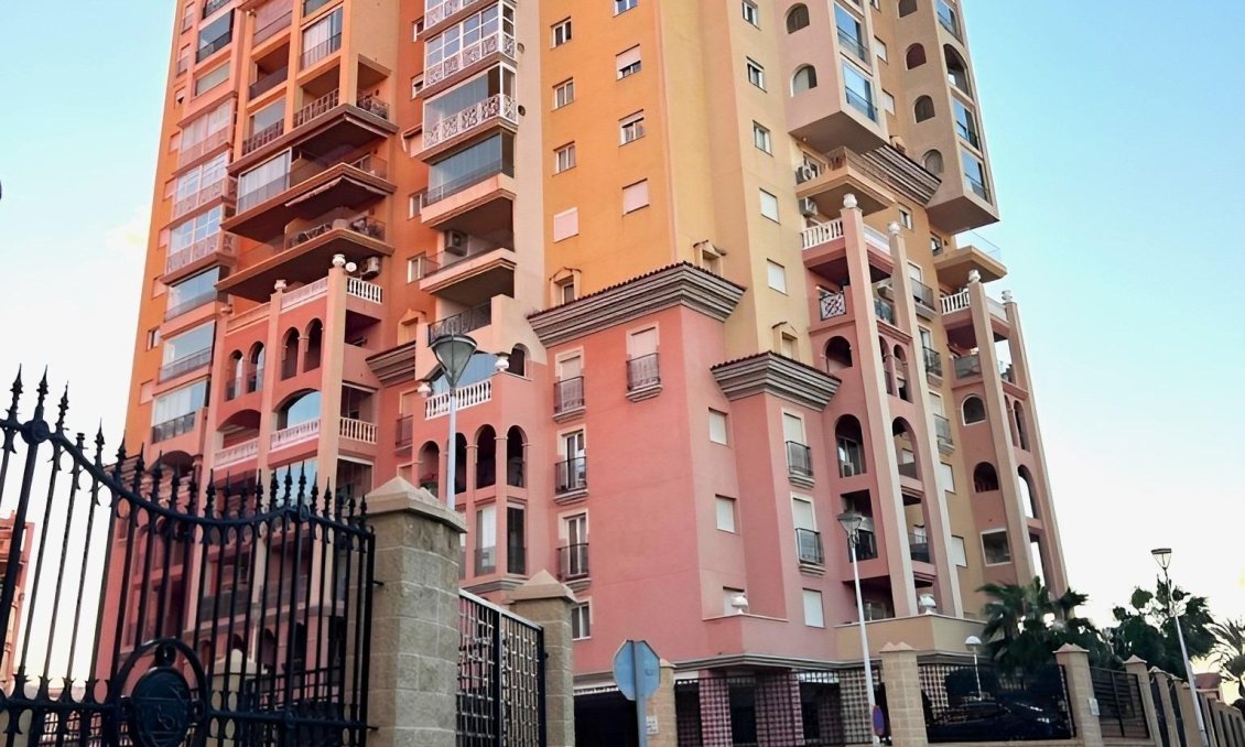 Revente - Appartement -
Torrevieja - Playa de los Locos