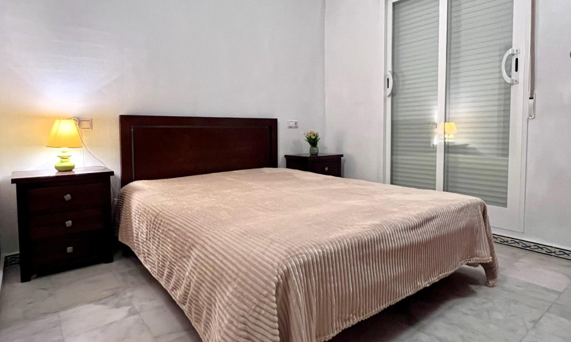 Revente - Appartement -
Torrevieja - Playa de los Locos