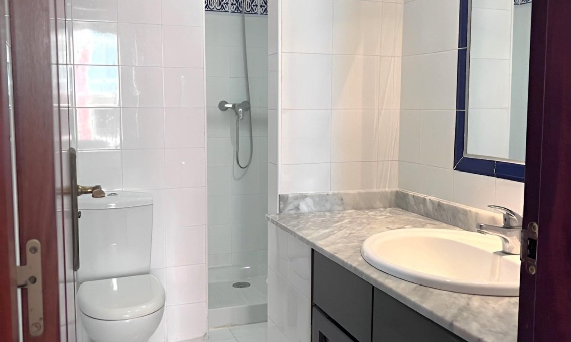 Revente - Appartement -
Torrevieja - Playa de los Locos