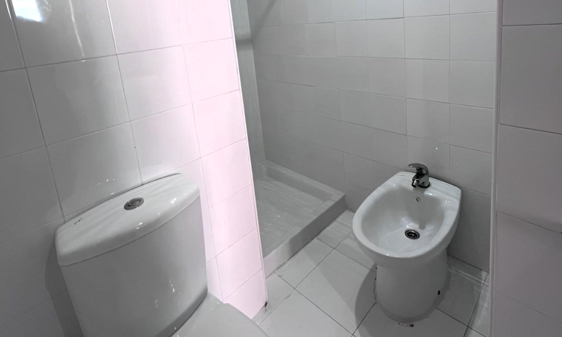 Revente - Appartement -
Torrevieja - Playa de los Locos