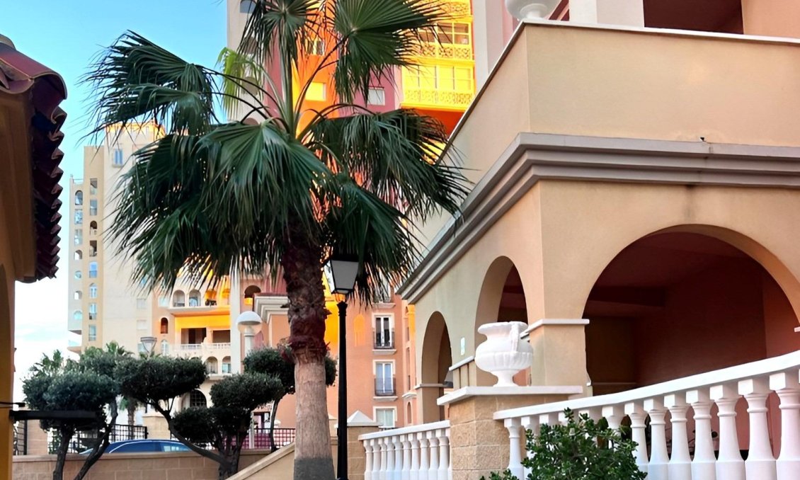Revente - Appartement -
Torrevieja - Playa de los Locos