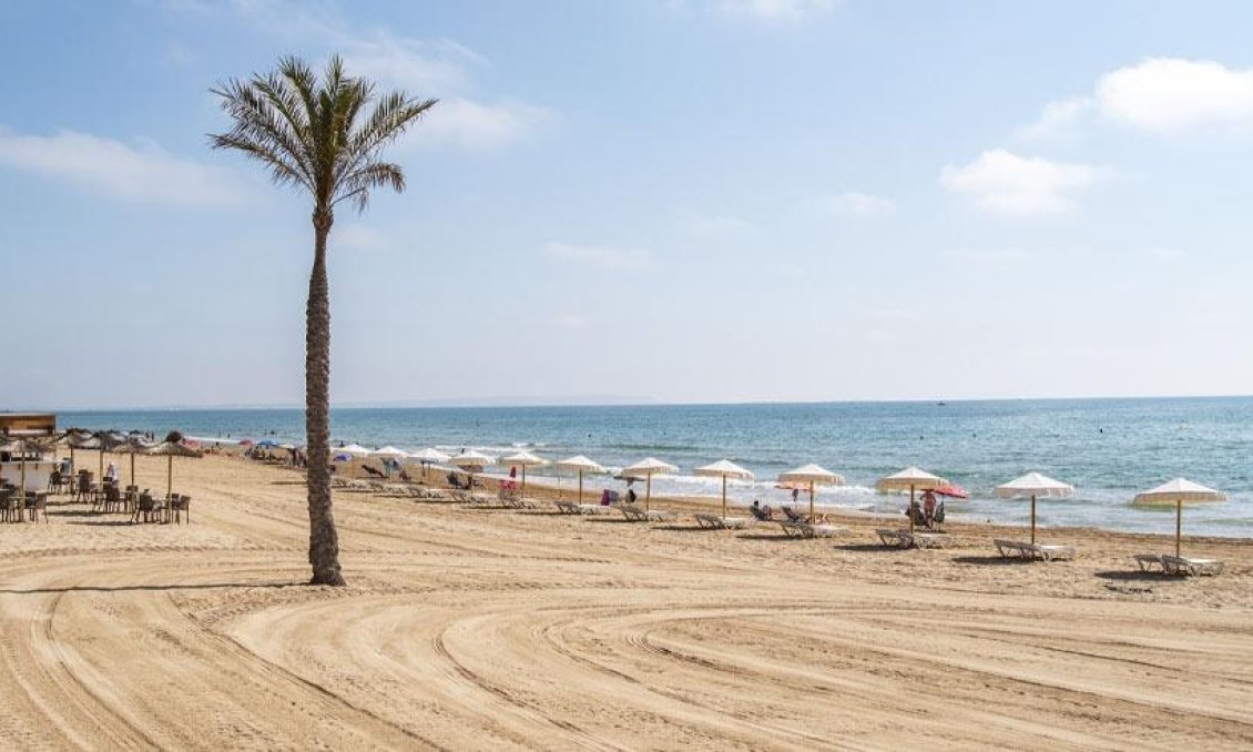 Új építésű - Tetőtéri lakás -
Guardamar del Segura - Pueblo