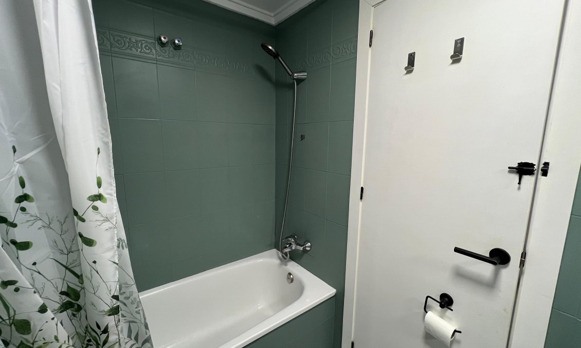 Resale - Bungalow -
Torrevieja - Costa Blanca