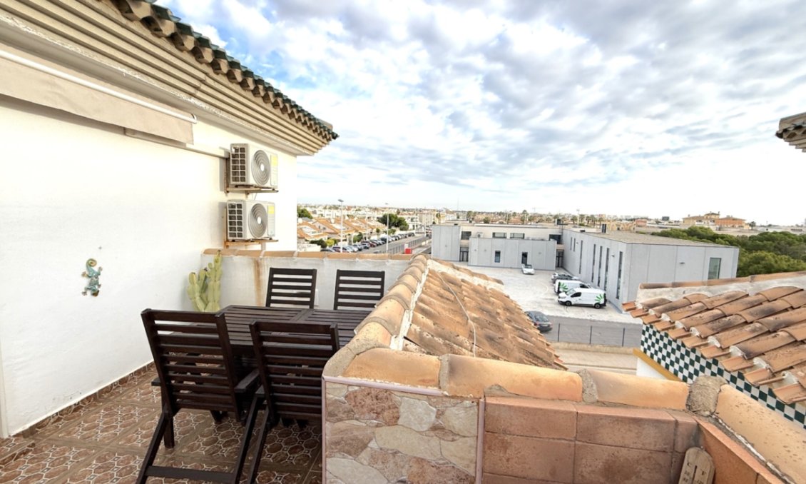 Használt Ingatlanok - Apartman -
Orihuela - Inland