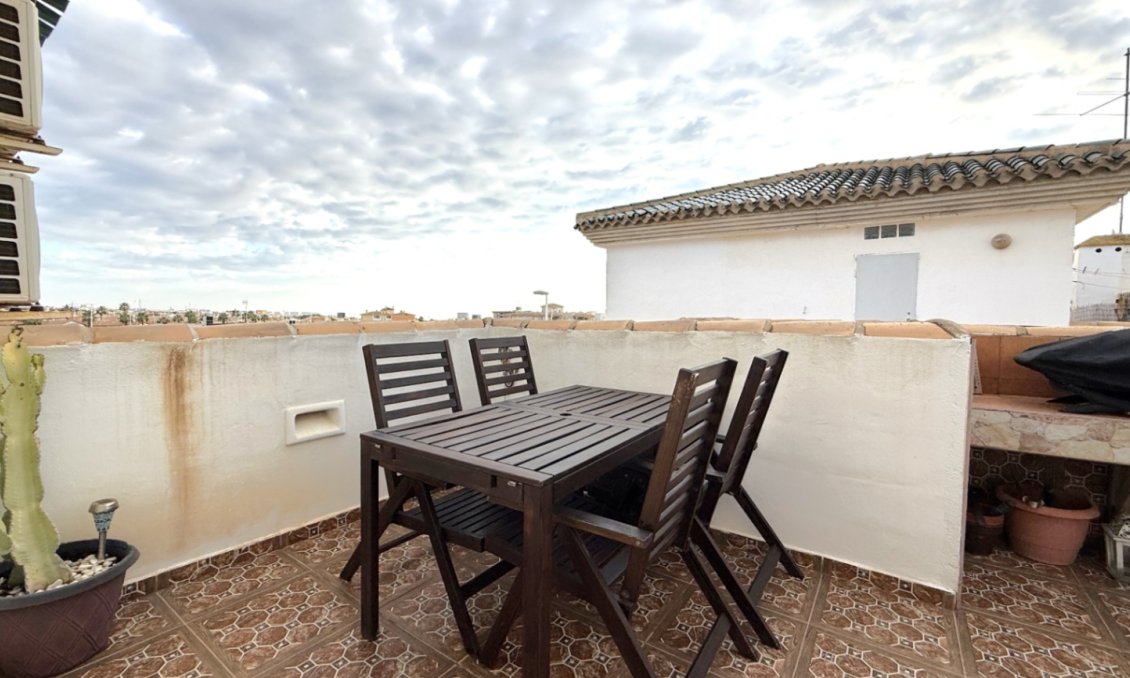 Használt Ingatlanok - Apartman -
Orihuela - Inland