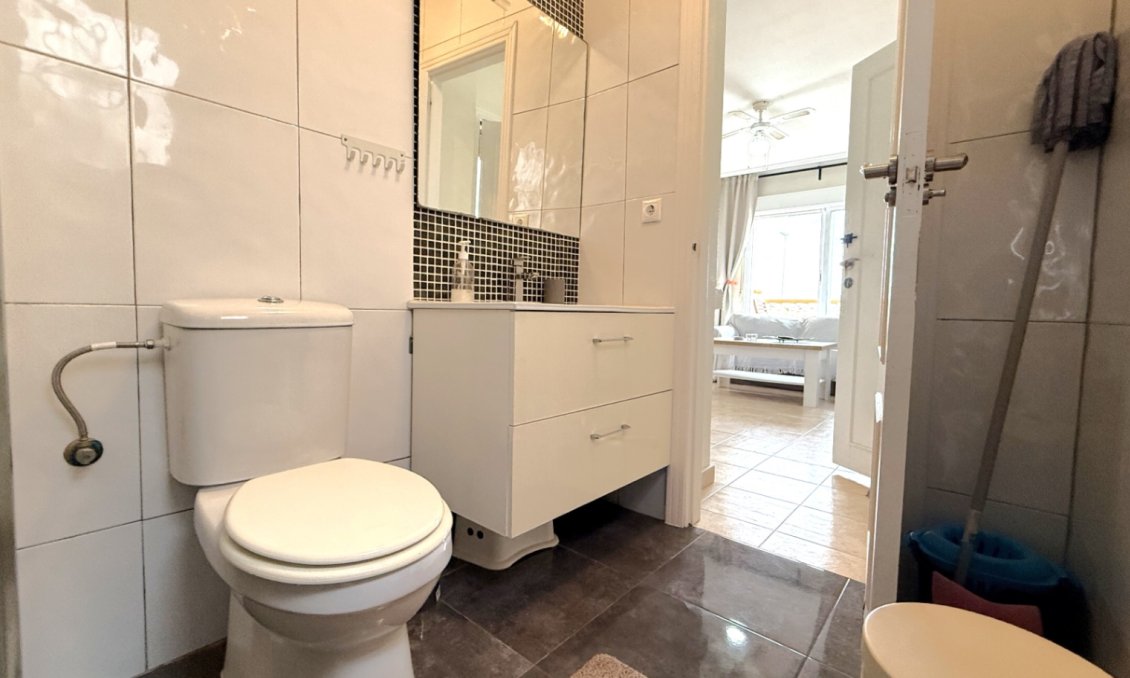 Használt Ingatlanok - Apartman -
Orihuela - Inland