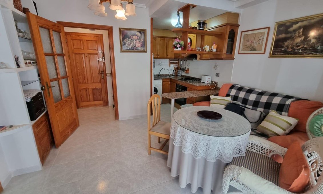 Revânzare - Apartament -
Torrevieja - Playa del Cura