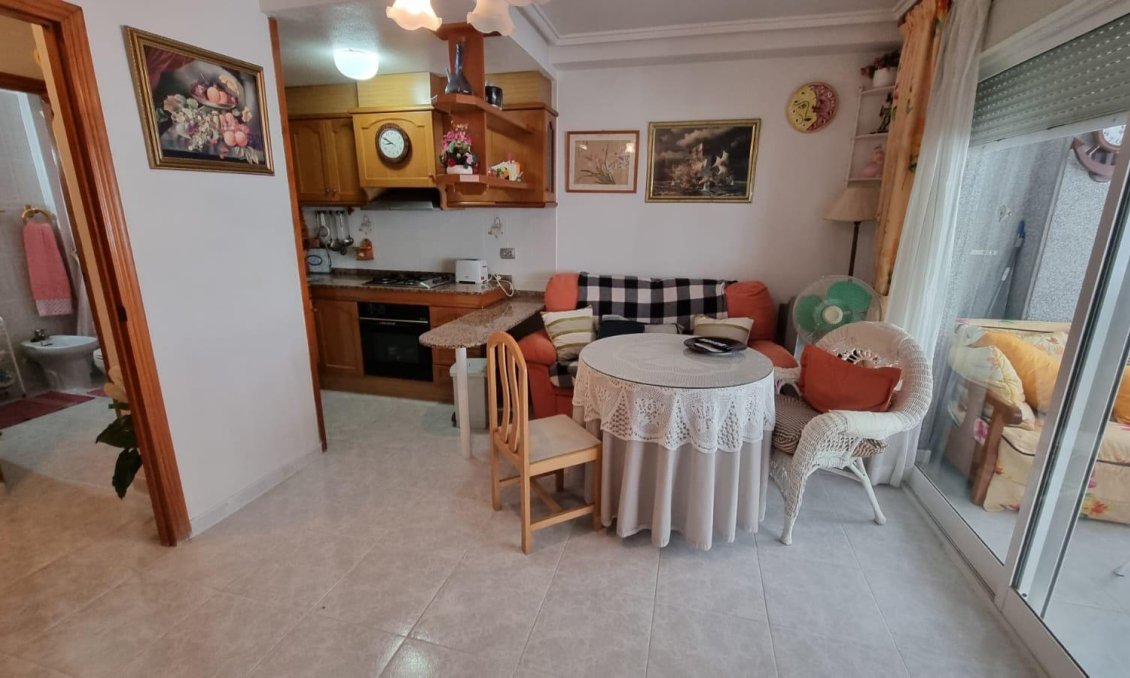 Revânzare - Apartament -
Torrevieja - Playa del Cura
