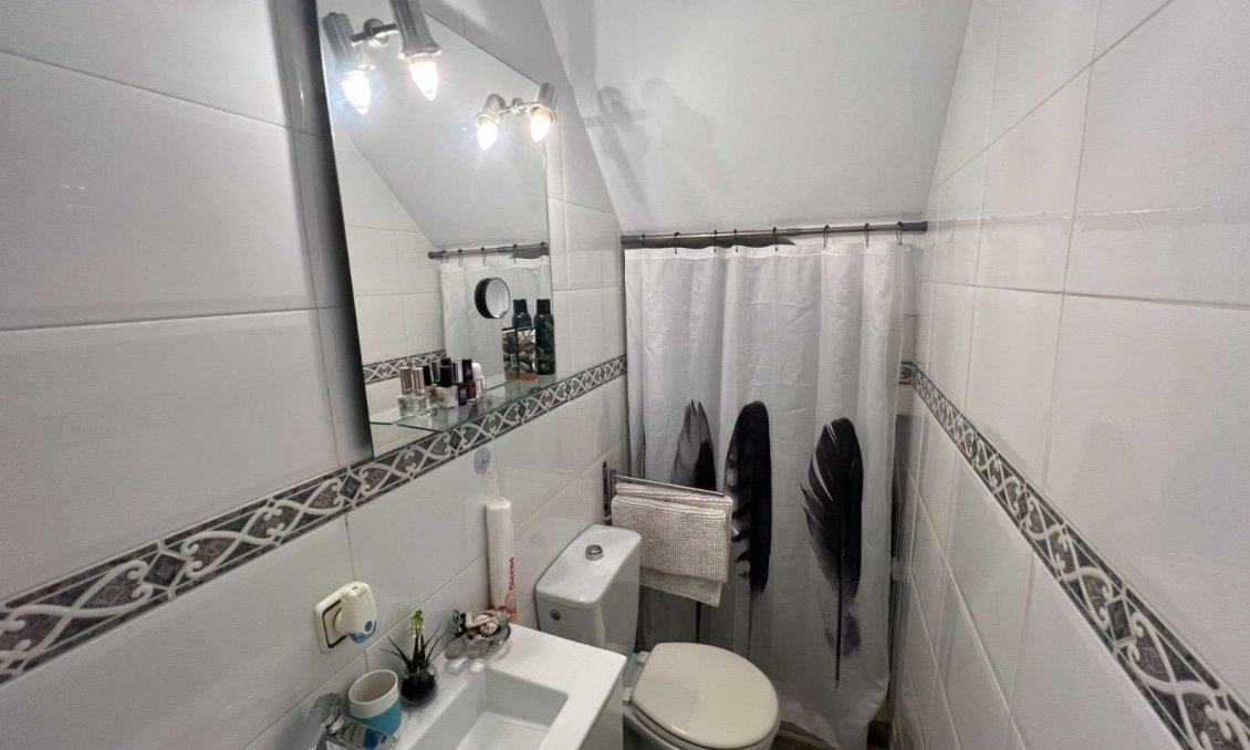 Revânzare - Town House -
Torrevieja - Calas Blanca