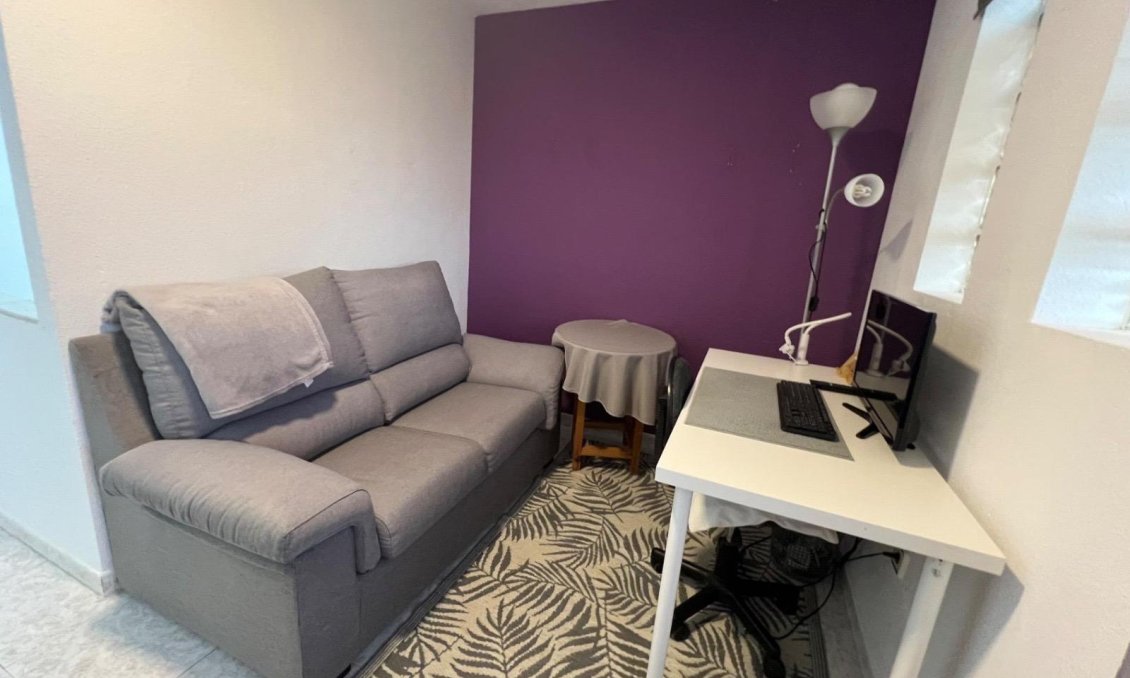 Revânzare - Town House -
Torrevieja - Calas Blanca