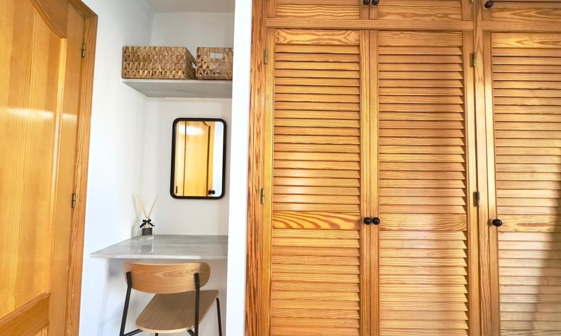 Használt Ingatlanok - Apartman -
Torrevieja - Playa del Cura