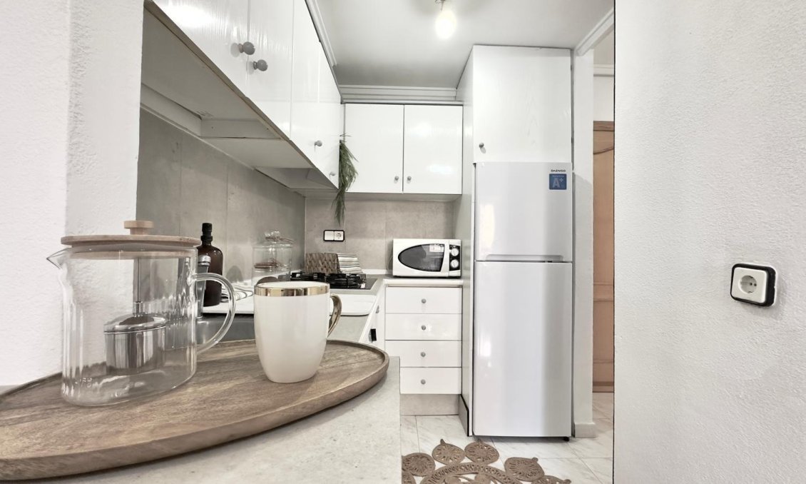 Használt Ingatlanok - Apartman -
Torrevieja - Playa del Cura