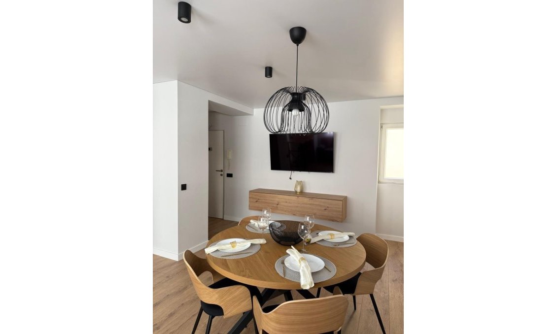 Segunda mano - Apartamento -
Torrevieja - Paseo Maritimo