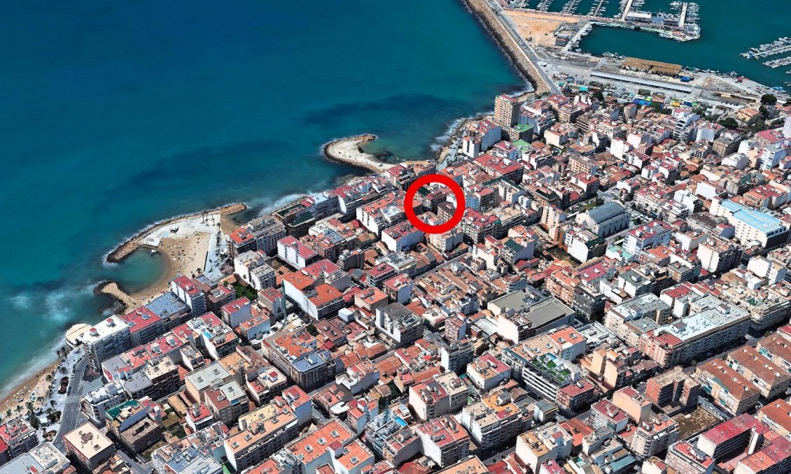 Segunda mano - Apartamento -
Torrevieja - Paseo Maritimo