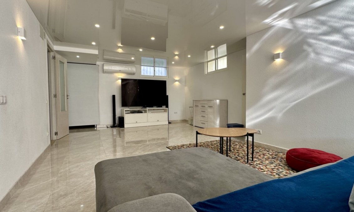 Segunda mano - Villa -
Orihuela Costa - Costa Blanca