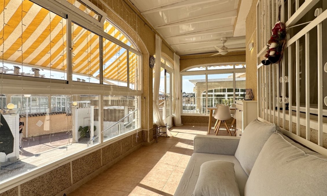 Segunda mano - Villa -
Orihuela Costa - Costa Blanca