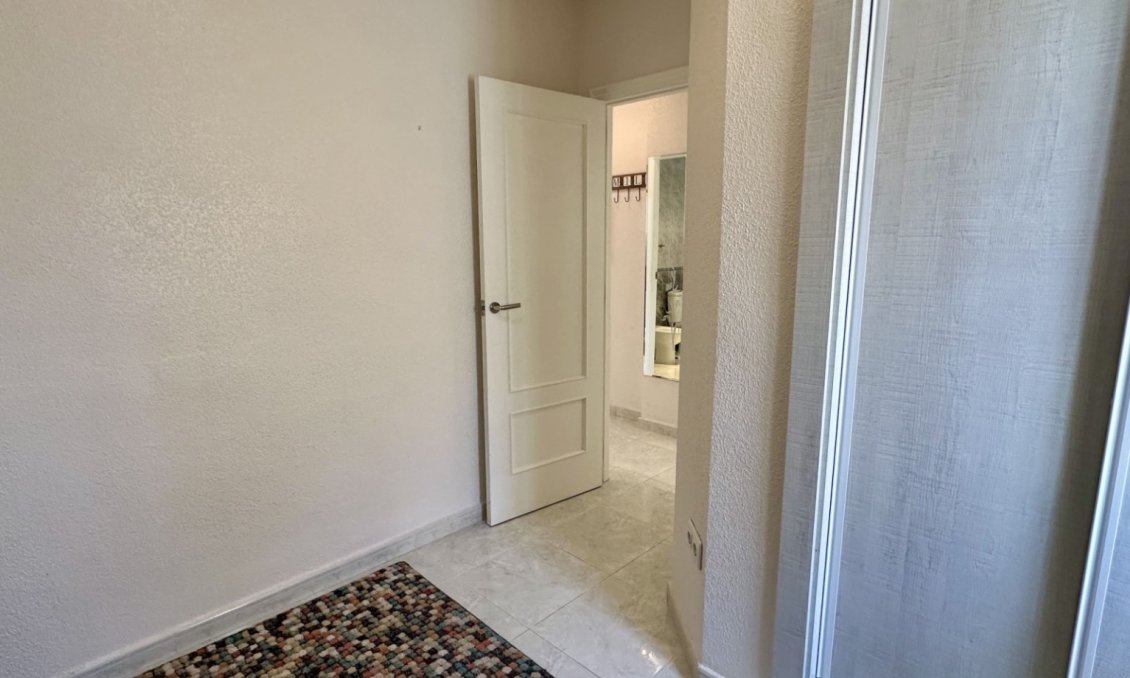 Segunda mano - Villa -
Orihuela Costa - Costa Blanca