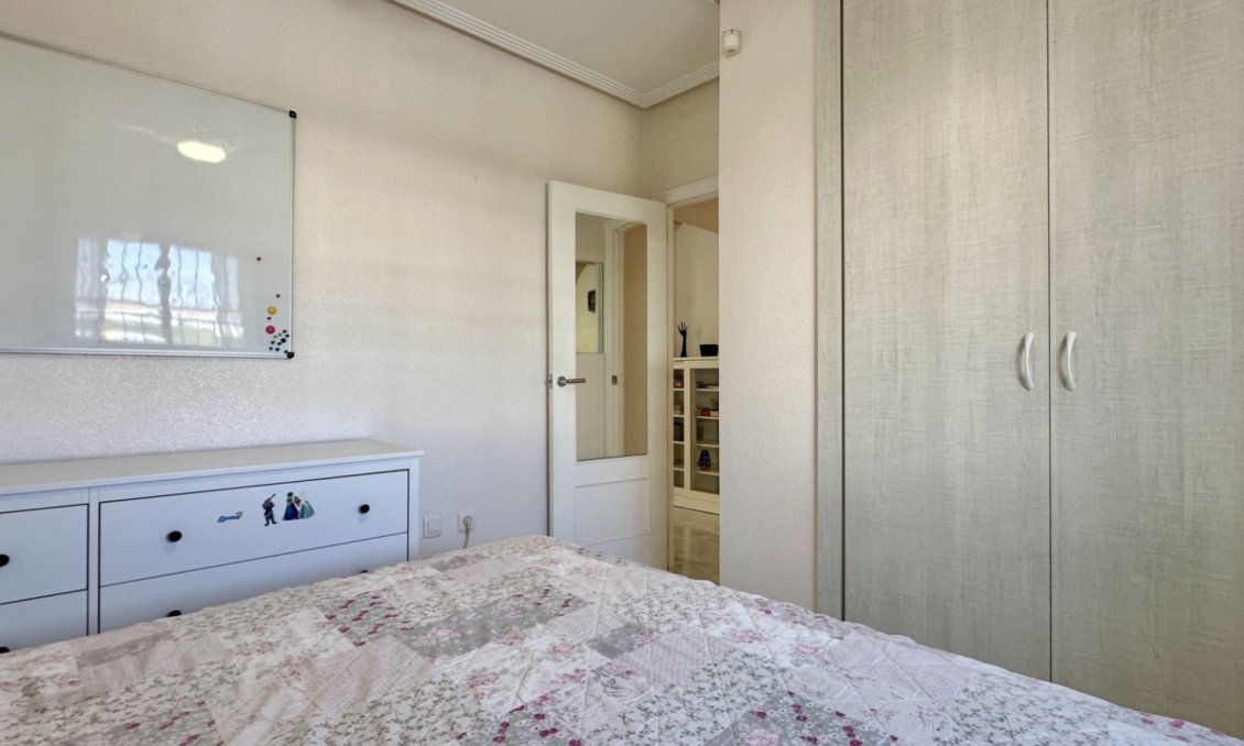 Segunda mano - Villa -
Orihuela Costa - Costa Blanca