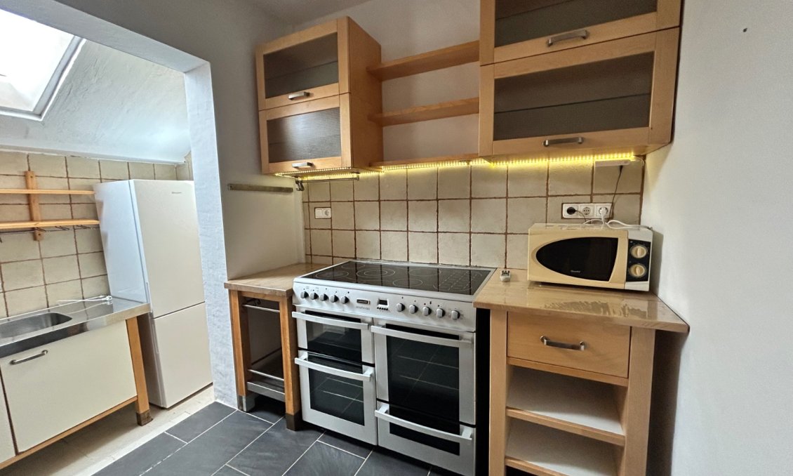 Használt Ingatlanok - Sorház -
El Chaparral - Inland