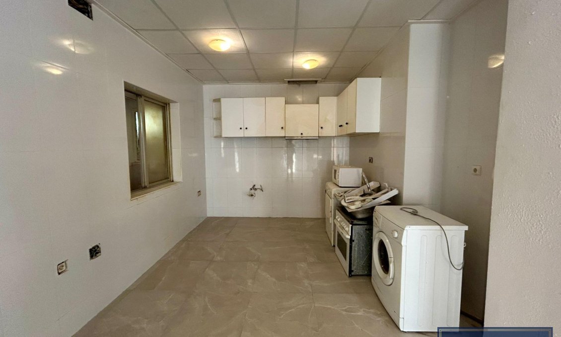 Segunda mano - Apartamento -
Torrevieja - Centro