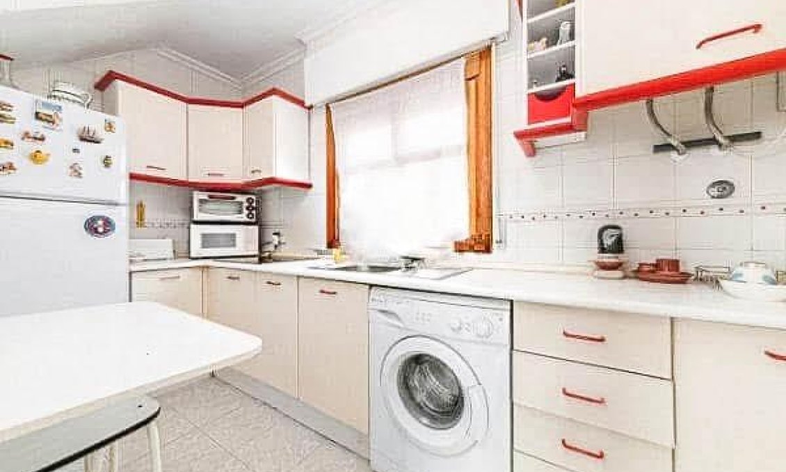 Wiederverkauf - Town House -
Torrevieja - Playa del Cura