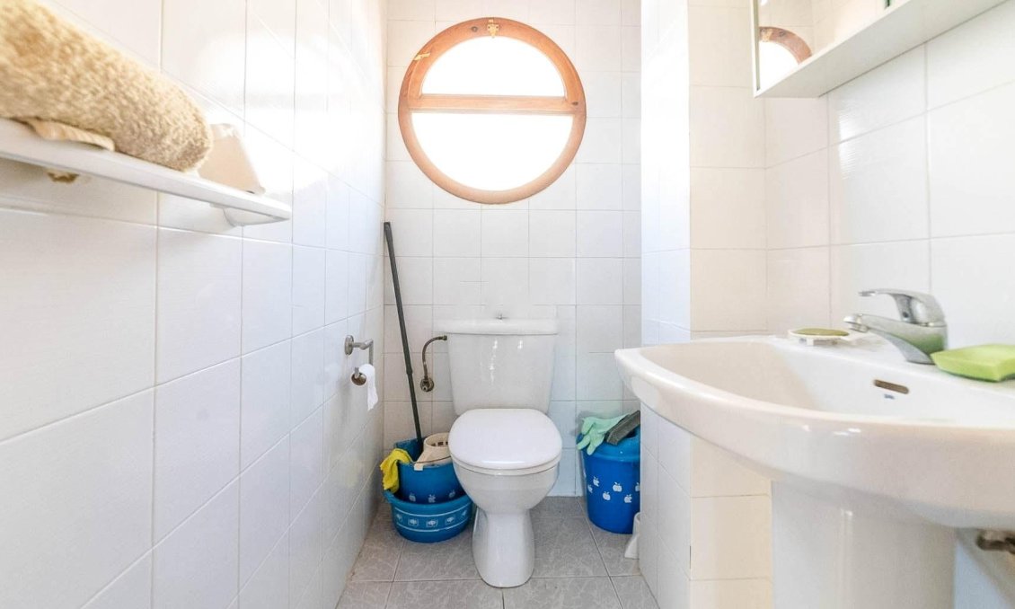 Wiederverkauf - Town House -
Torrevieja - Playa del Cura