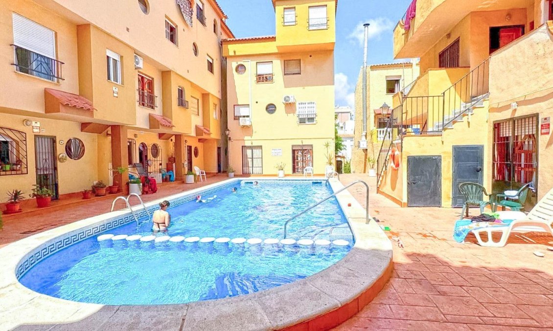 Wiederverkauf - Town House -
Torrevieja - Playa del Cura