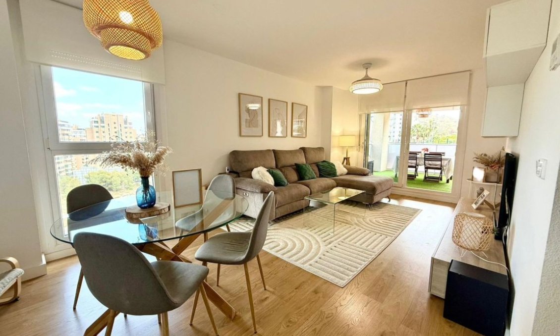 Használt Ingatlanok - Apartman -
Villajoyosa - Costa Blanca