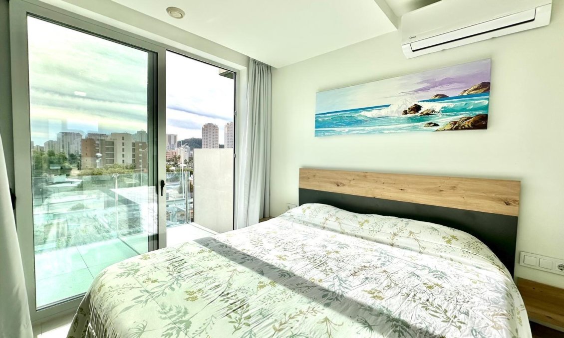 Revânzare - Apartament -
Finestrat