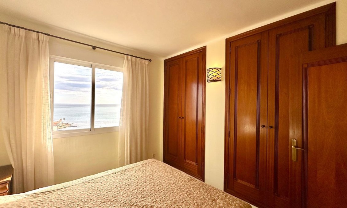 Segunda mano - Apartamento -
Torrevieja - Los Frutales