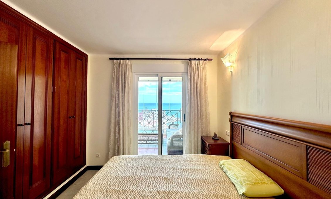 Segunda mano - Apartamento -
Torrevieja - Los Frutales