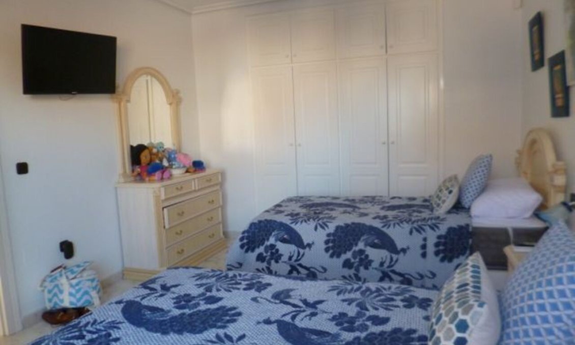 Segunda mano - Villa -
Playa Flamenca - Costa Blanca