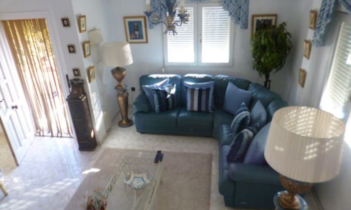 Segunda mano - Villa -
Playa Flamenca - Costa Blanca