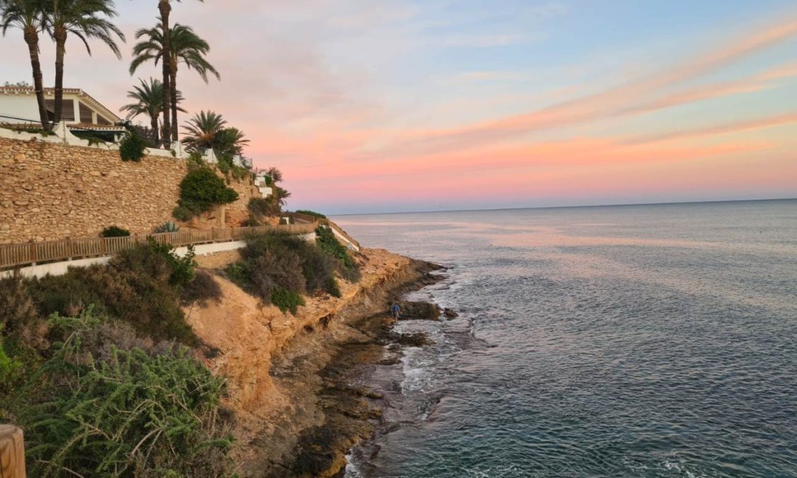 Revânzare - Vilă -
Orihuela Costa - Costa Blanca