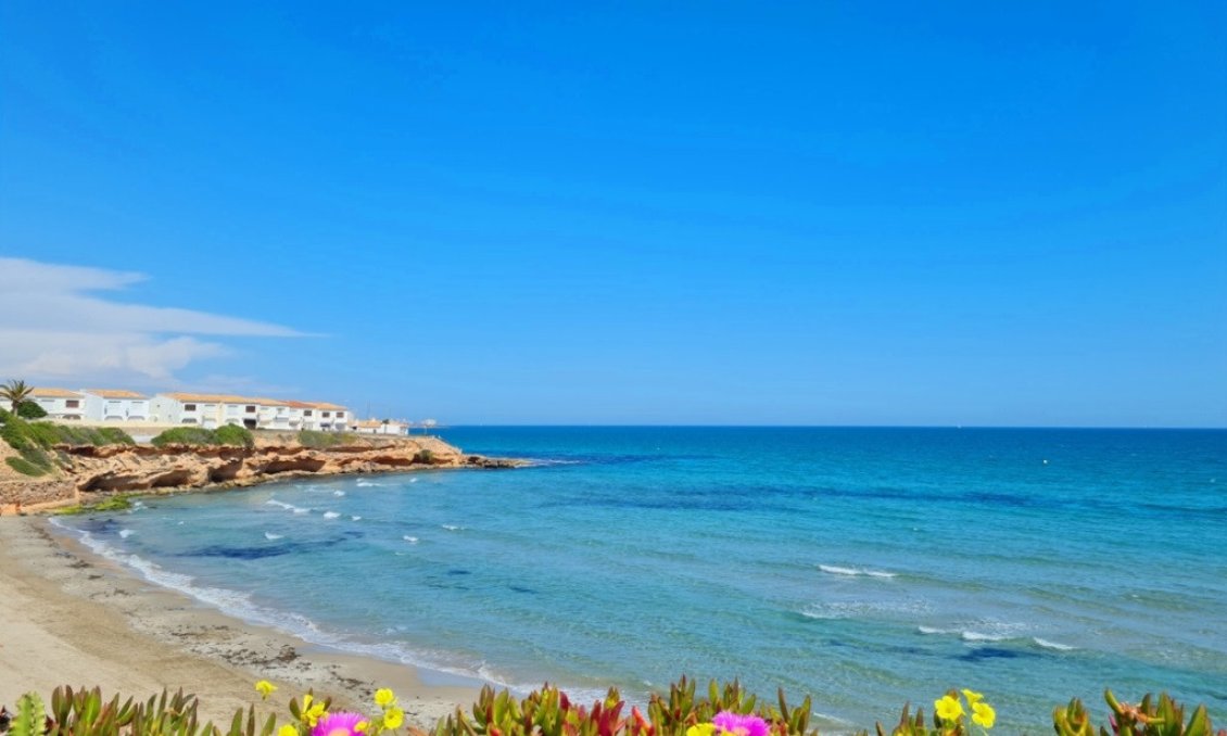 Revânzare - Vilă -
Orihuela Costa - Costa Blanca