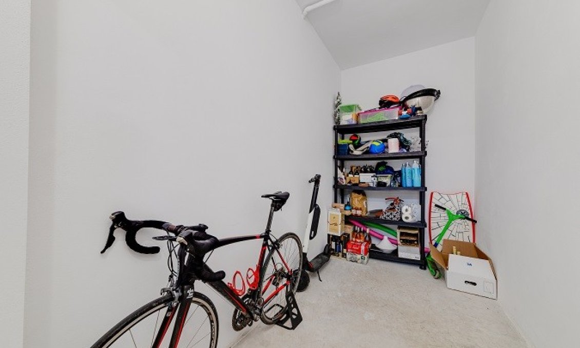 Segunda mano - Ático -
Las Colinas Golf - Costa Blanca