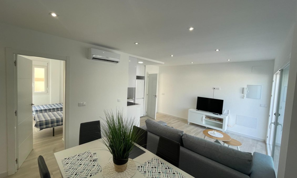 Segunda mano - Bungalow -
Orihuela Costa - La Regia