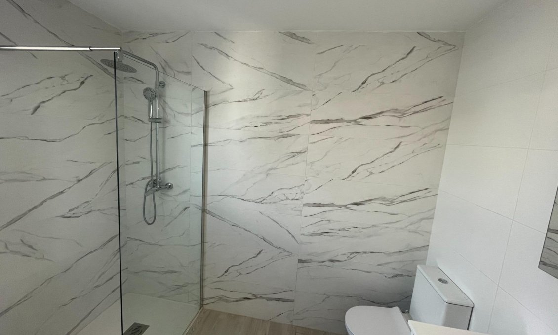 Segunda mano - Bungalow -
Orihuela Costa - La Regia