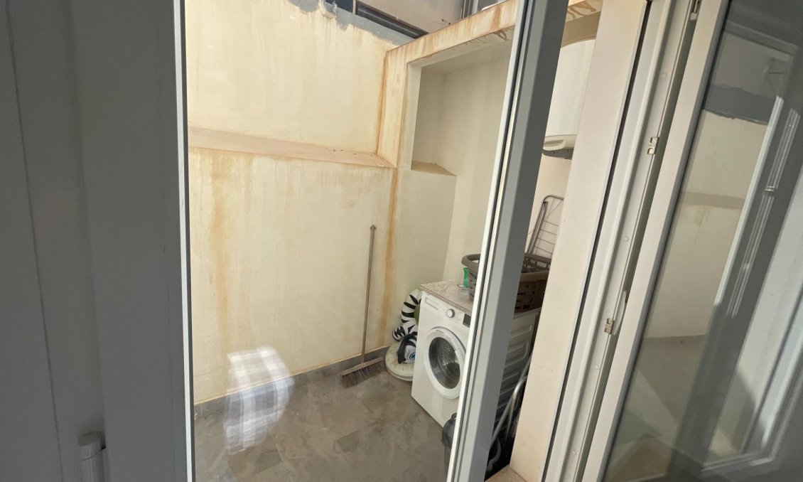 Segunda mano - Bungalow -
Orihuela Costa - La Regia