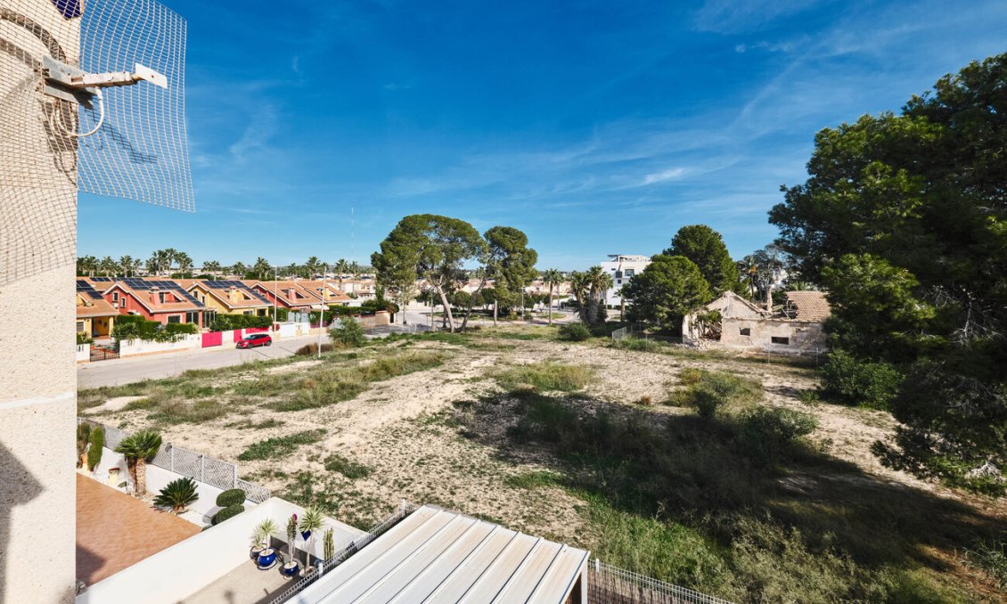 Használt Ingatlanok - Ikerház -
Guardamar del Segura - El Raso