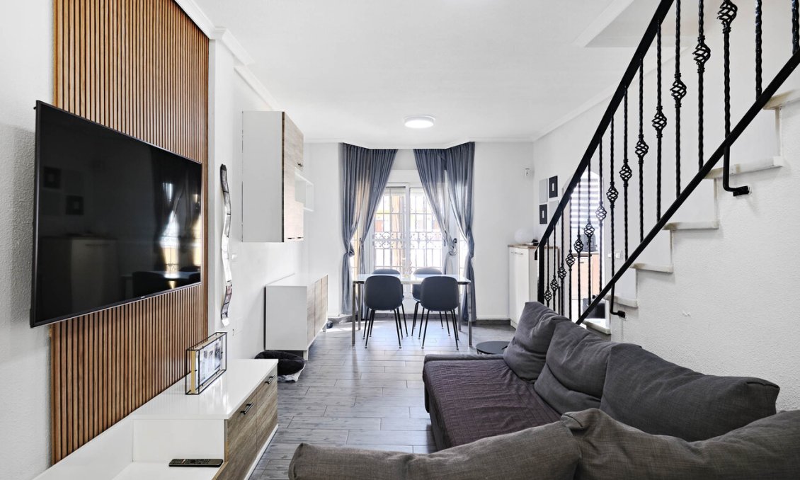 Használt Ingatlanok - Ikerház -
Guardamar del Segura - El Raso