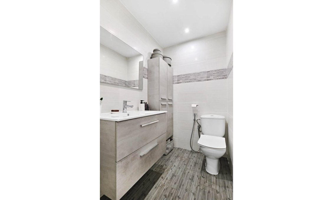 Használt Ingatlanok - Ikerház -
Guardamar del Segura - El Raso