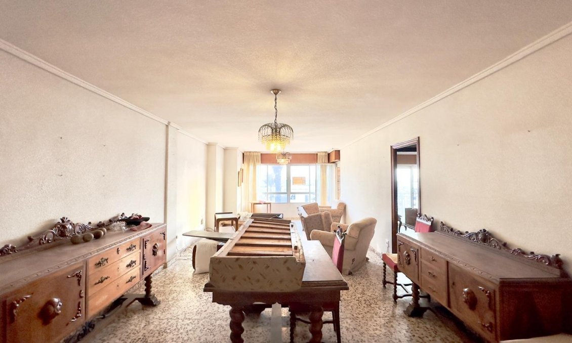 Segunda mano - Apartamento -
Torrevieja