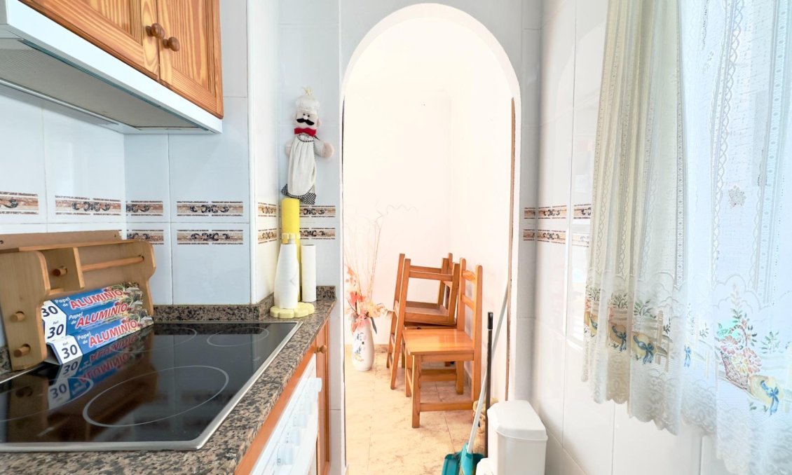 Segunda mano - Apartamento -
Torrevieja - Centro