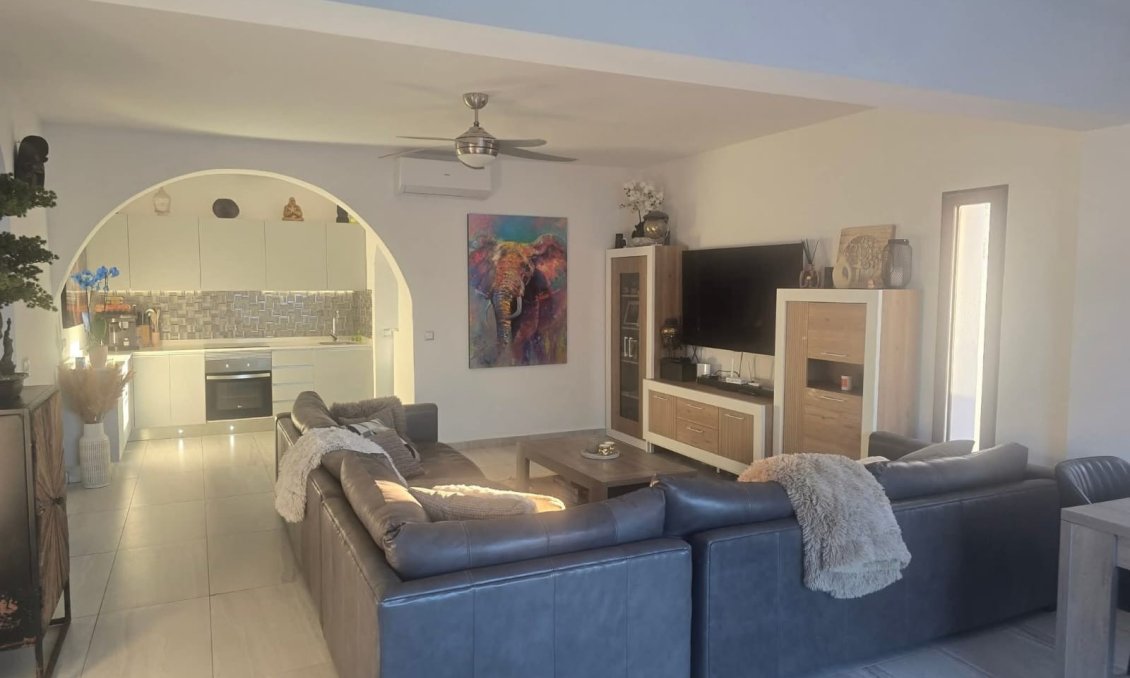 Használt Ingatlanok - Villa -
Ciudad Quesada - Costa Blanca