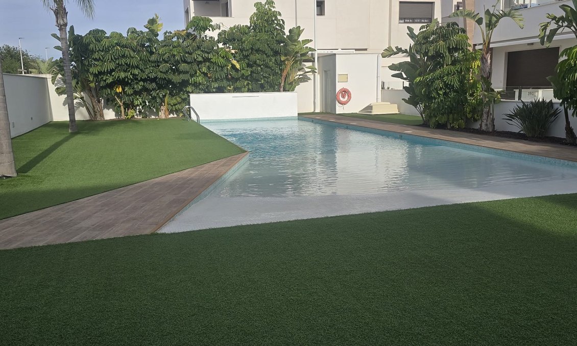 Revente - Attique -
Pilar de la Horadada - Costa Blanca