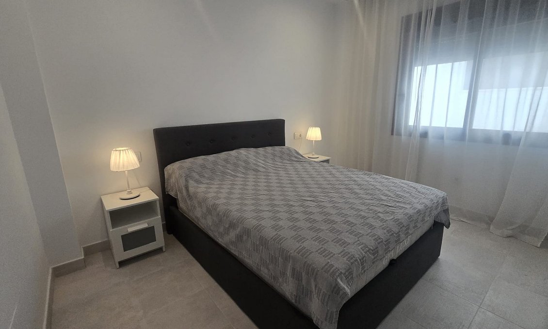 Revente - Attique -
Pilar de la Horadada - Costa Blanca