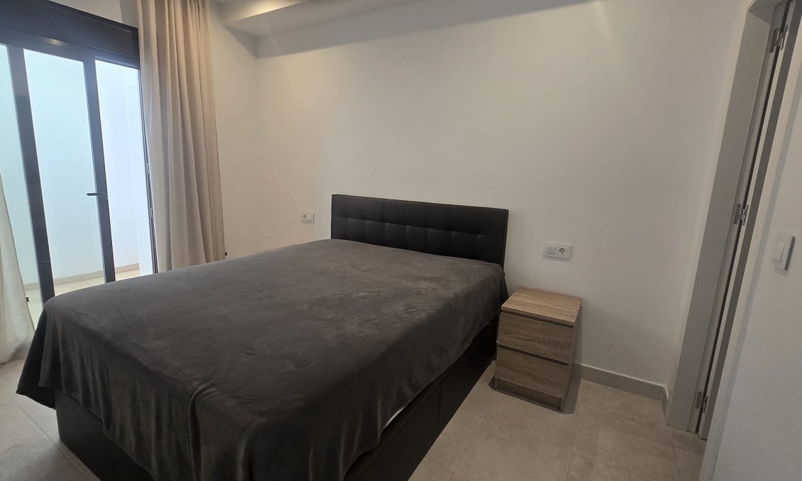 Revente - Attique -
Pilar de la Horadada - Costa Blanca